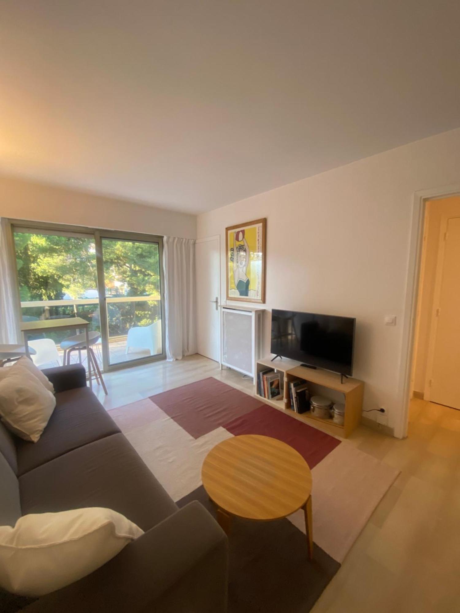 Apartment Lovely *