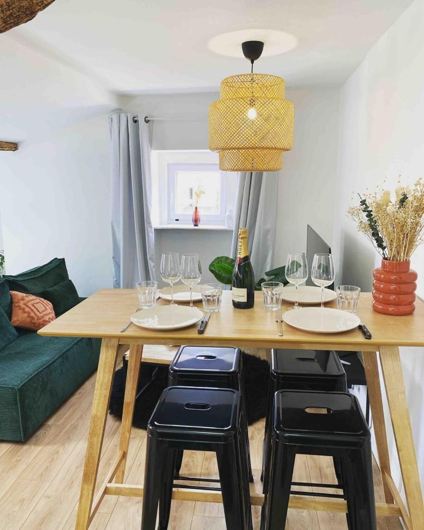 Beautiful Refurbished Cozy Apartment Nice