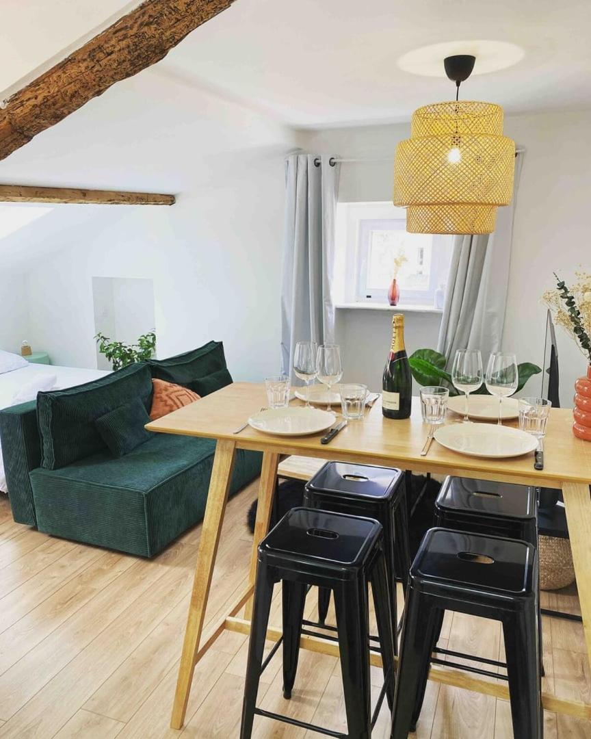 Beautiful Refurbished Cozy Nice