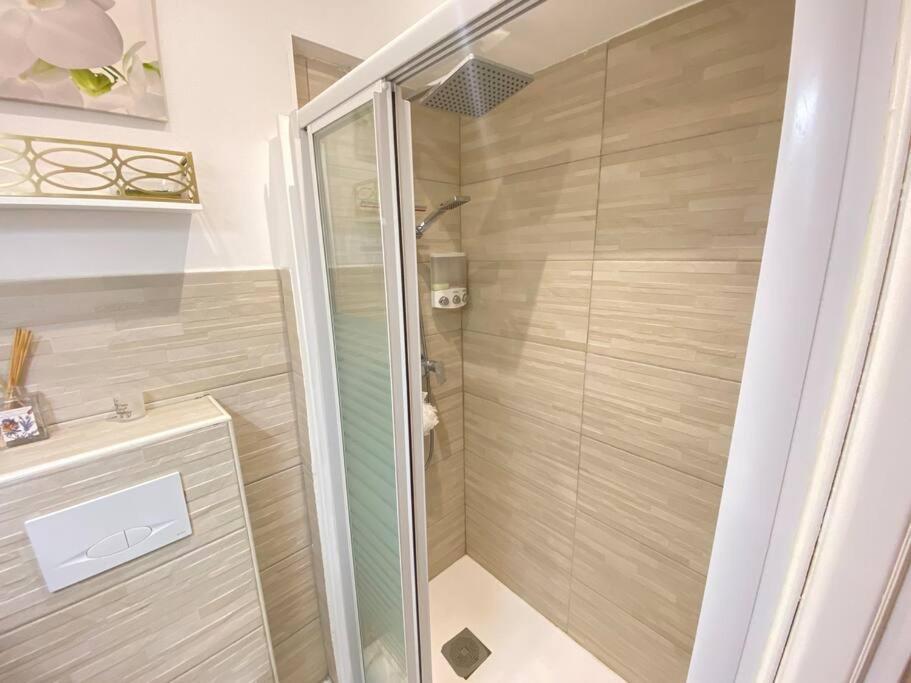 Promenade Beautiful Sea View Bright & Spacious! Bravostaysriveria Apartment