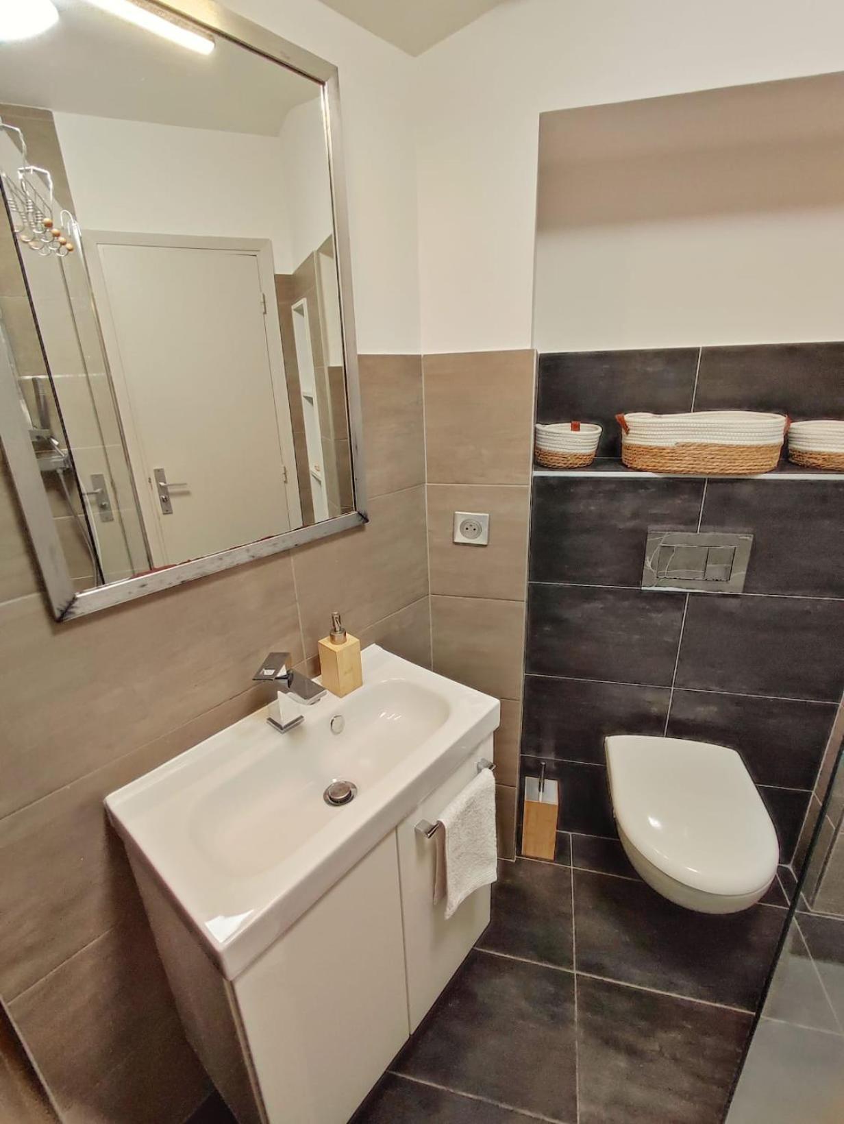 Homestay A 3 Min De La Promenade Des A Pieds 200m