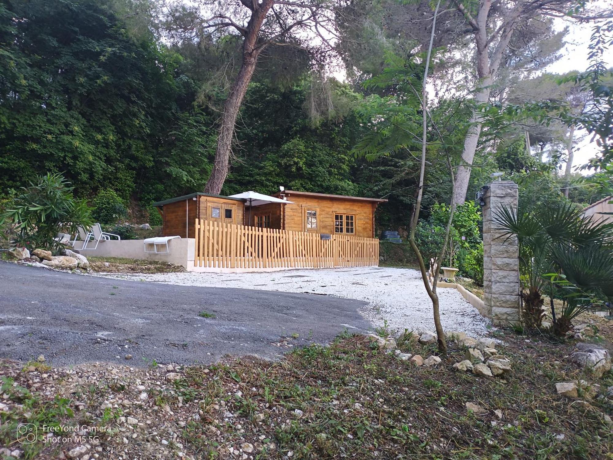 Chalet Large Chalet At Don Quijote *