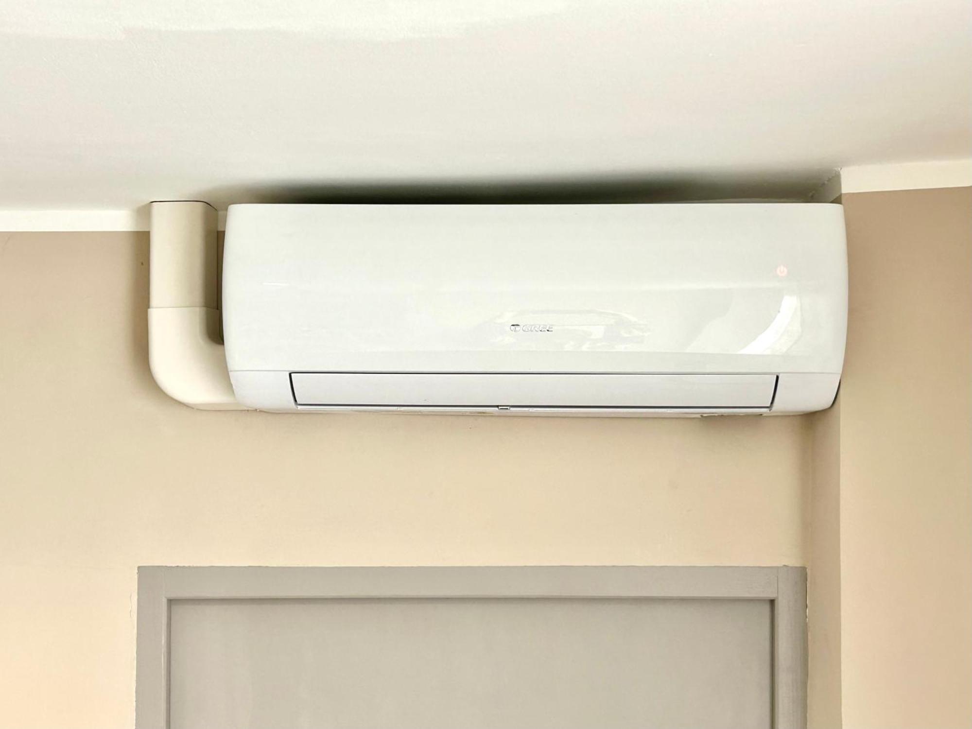 Lovely & Cozy Duplex Heart Of With Bathtub! *