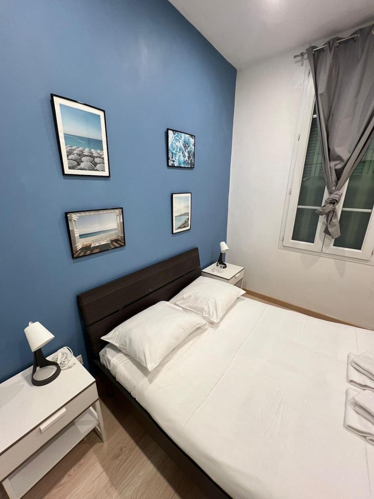 Apartment Center