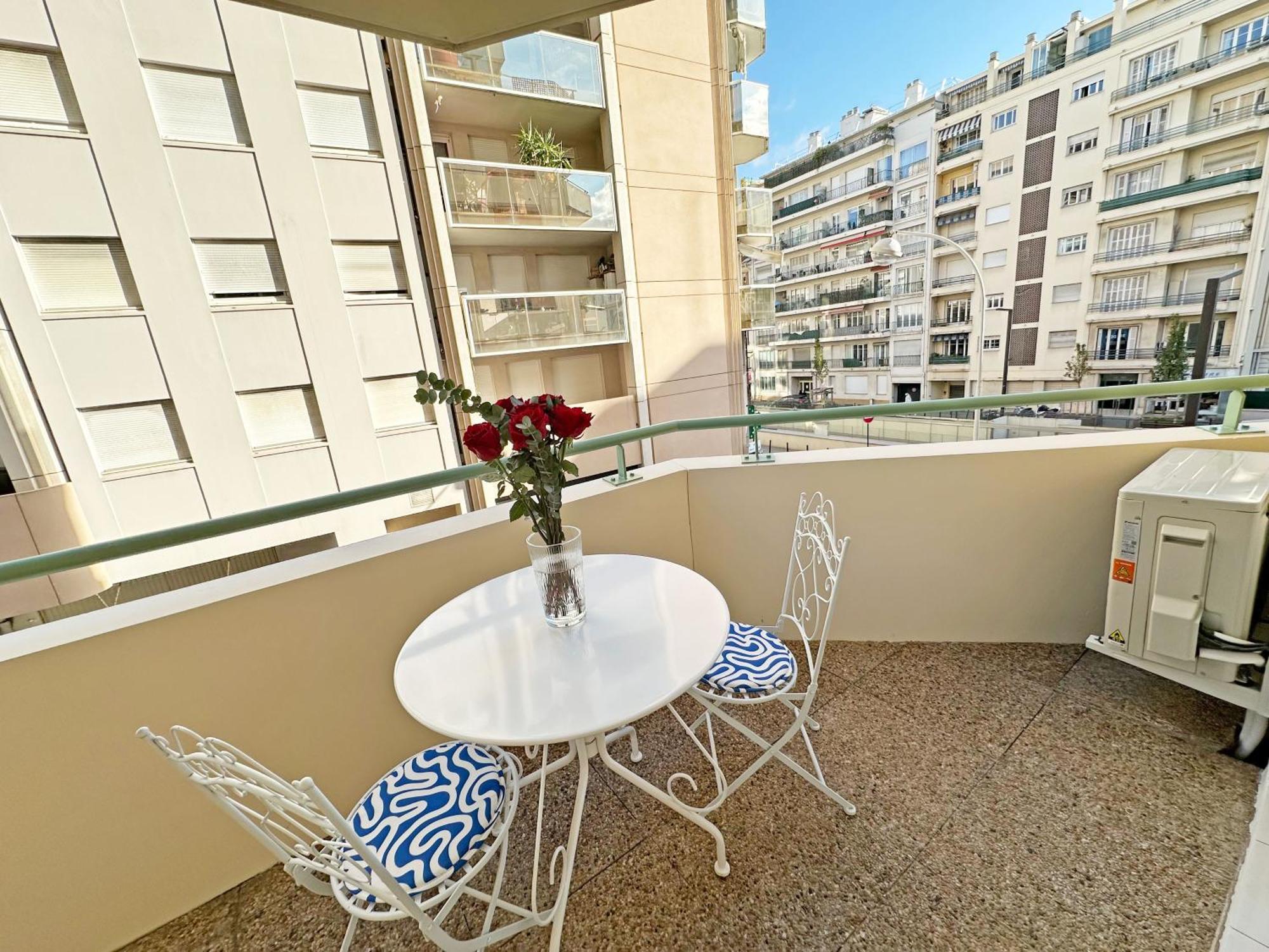 Stunning Rue France Promenade Des Apartment *