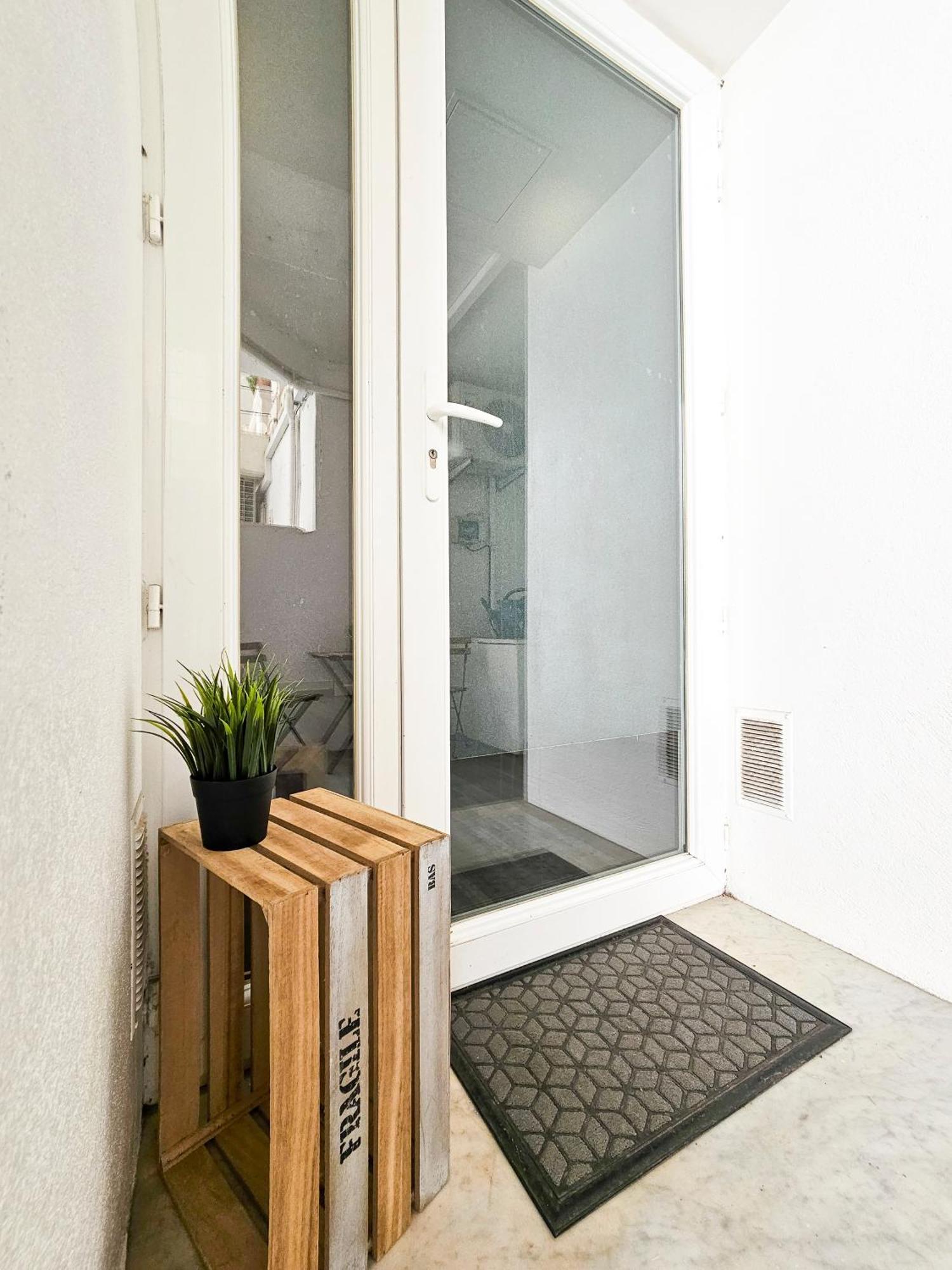 Apartment Palace Adly 2 Pers Wifi Ac Sea Nice