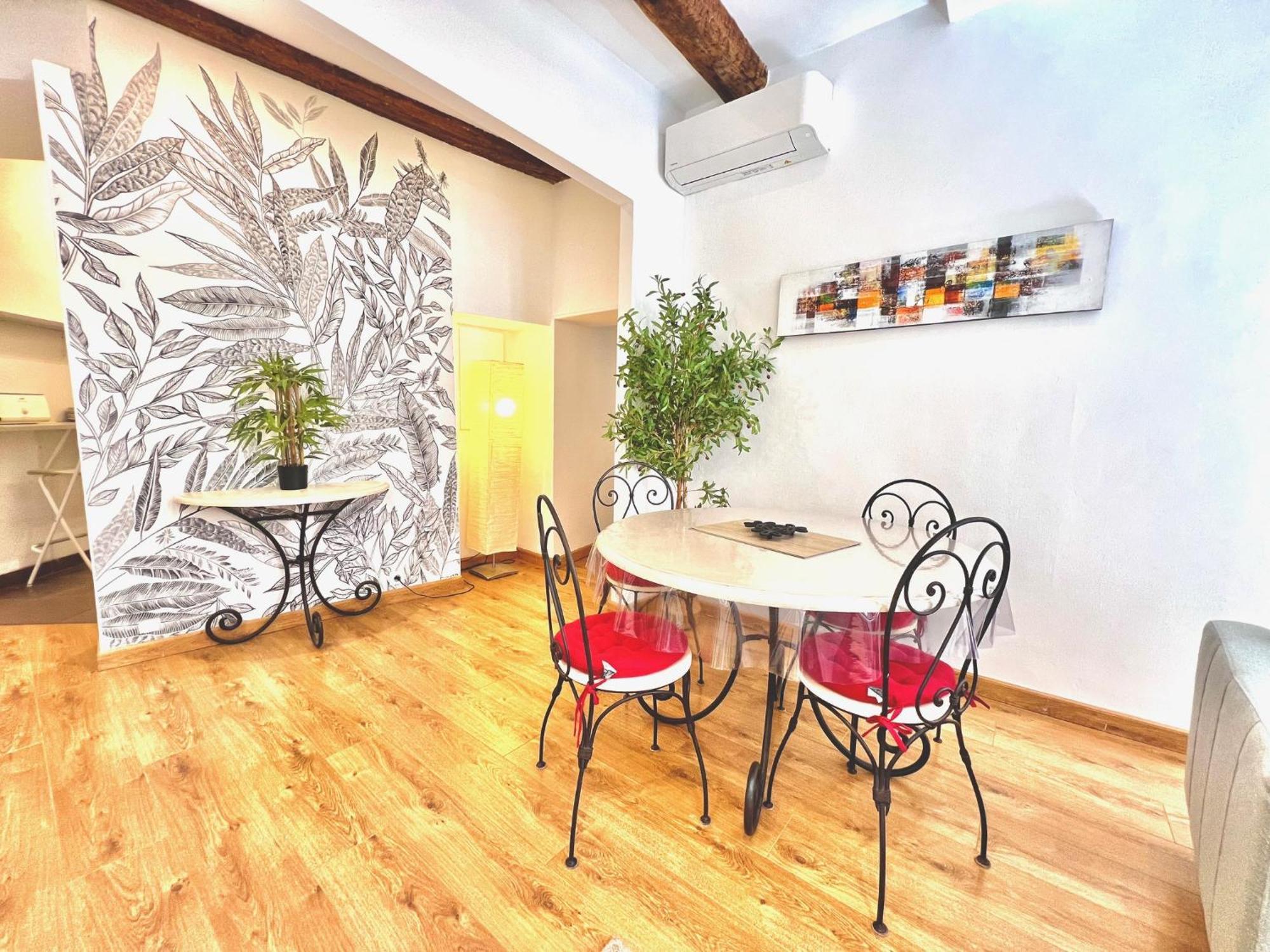 Riviera - Cote D'azur - Old Town - Promenade Des 3* Nice