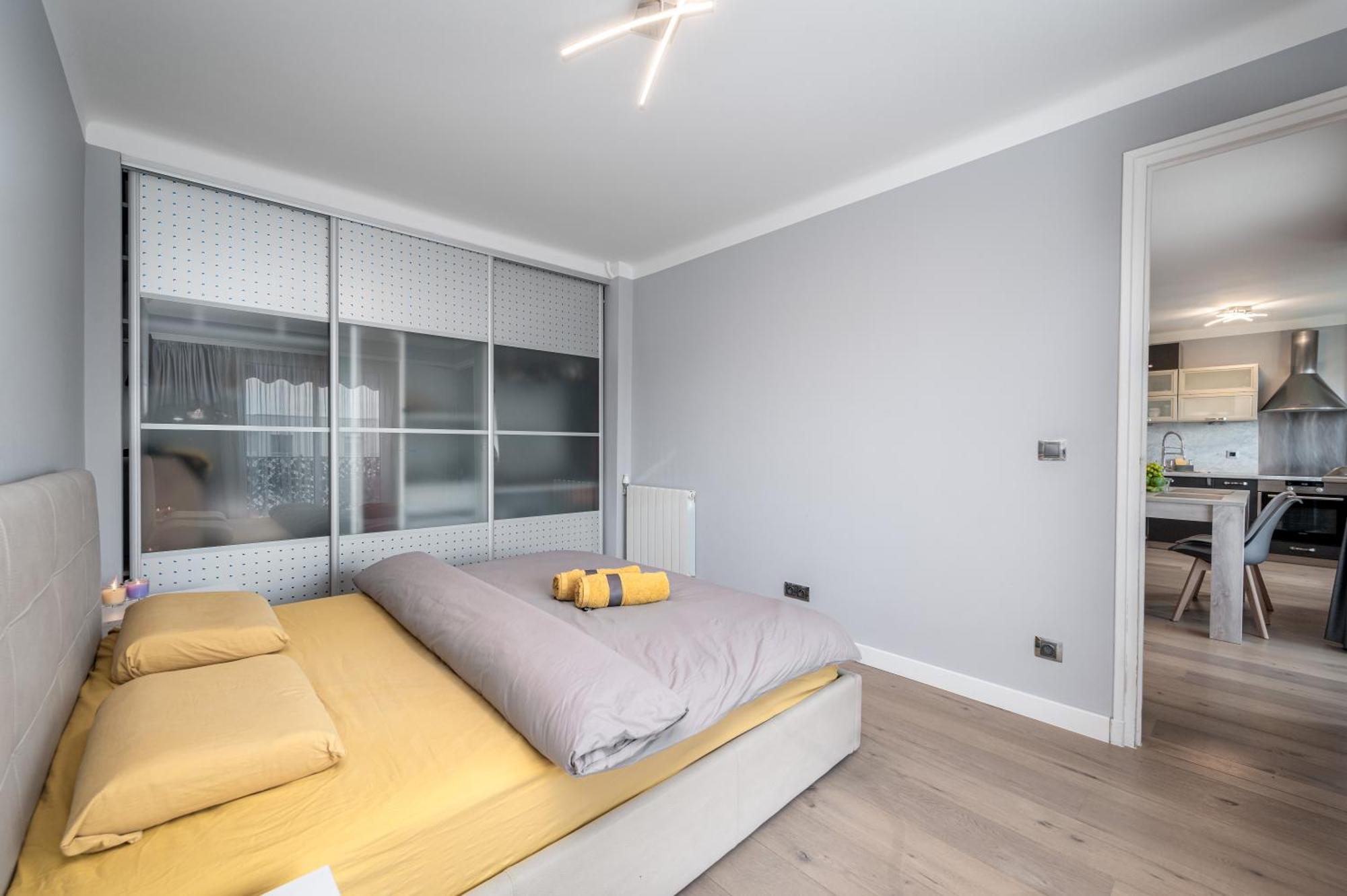 Cozy Close To Port Of Apartment *