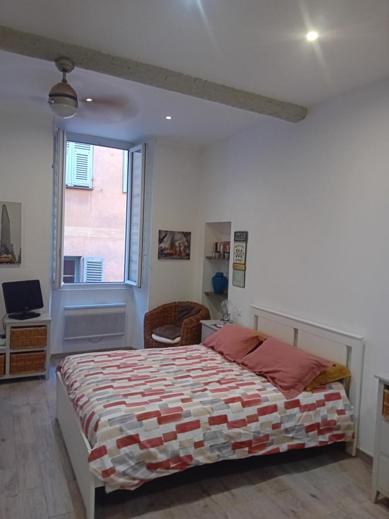 Studio Old Town Sea Side Apartment Nice