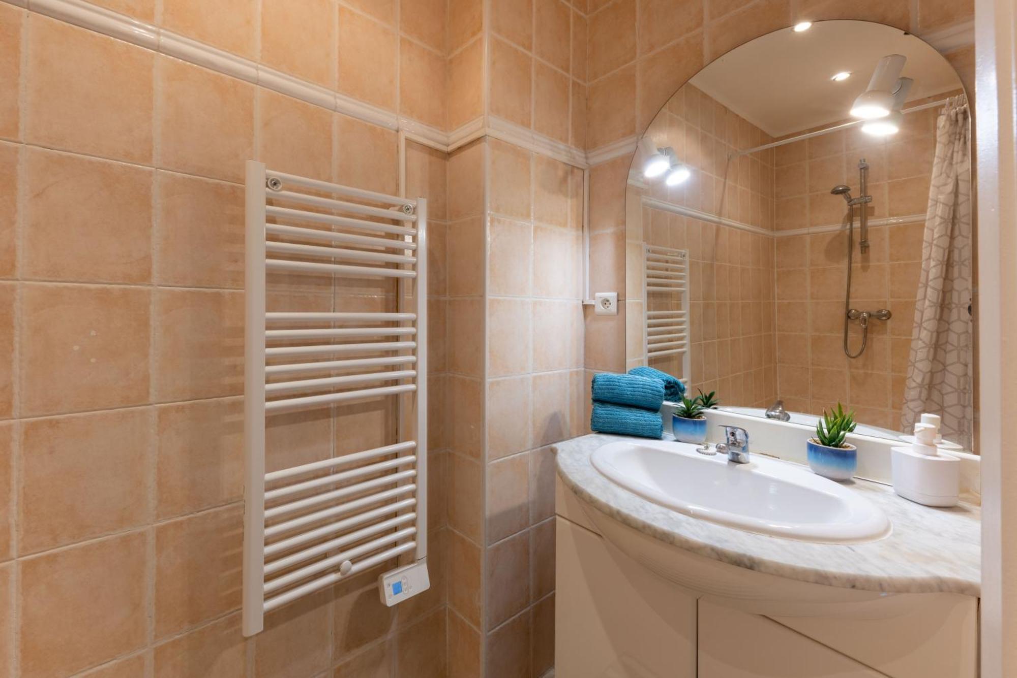 Apartment Joli Cocon A 3 Min A Pied De La Nice