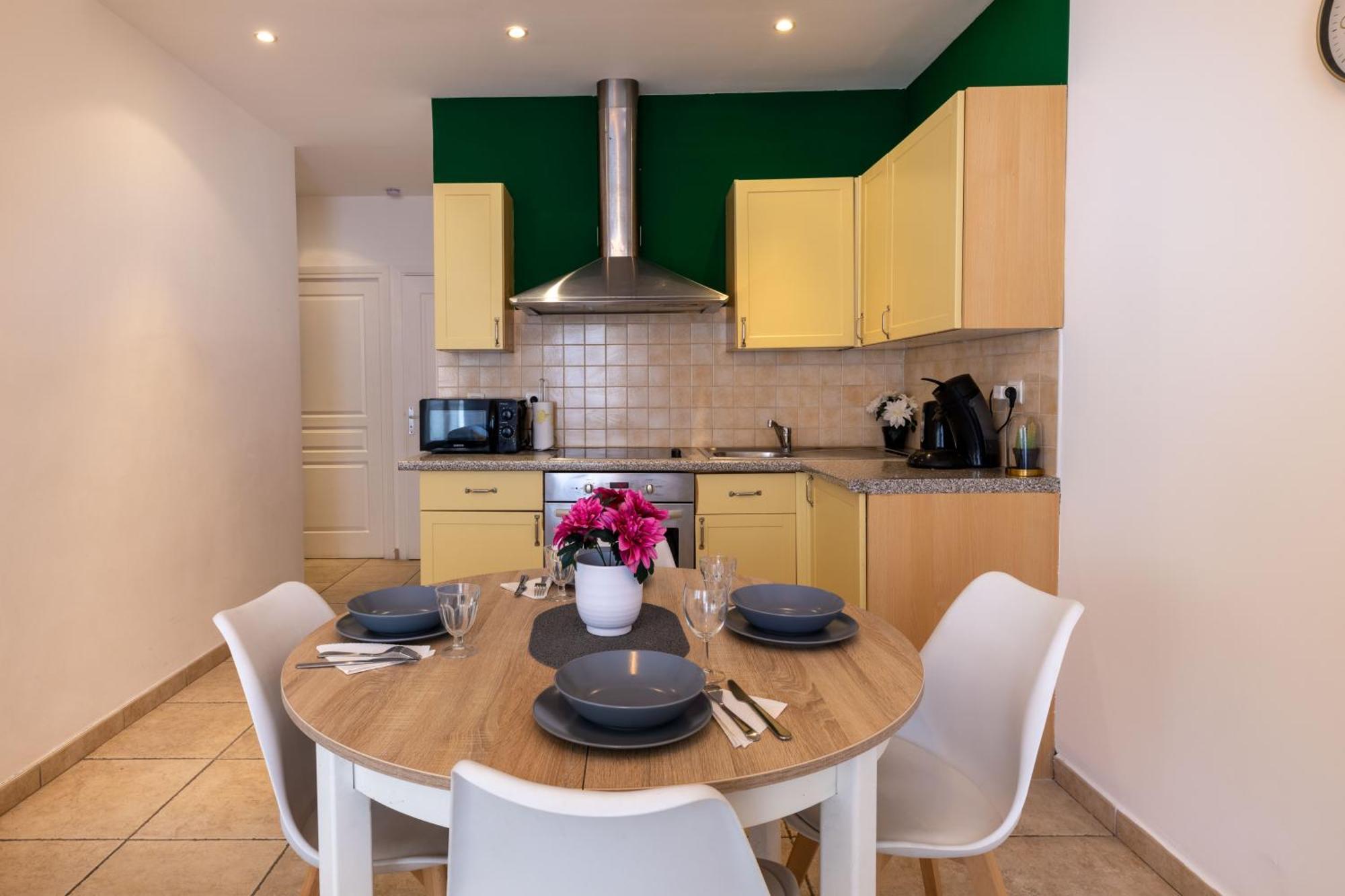 Joli Cocon A 3 Min A Pied De La Apartment *