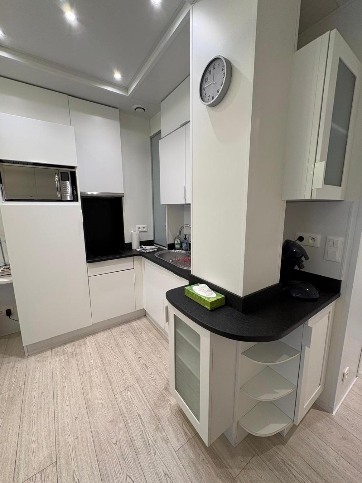 Musiciens Joli Duplex 2 Garage Privatif Et Terrasse Apartment