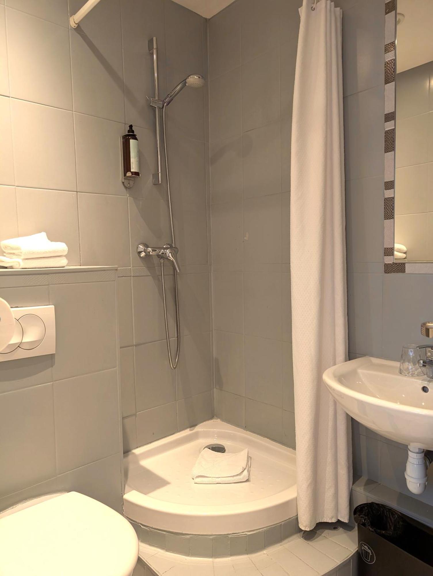 H33 Hotel Nice
