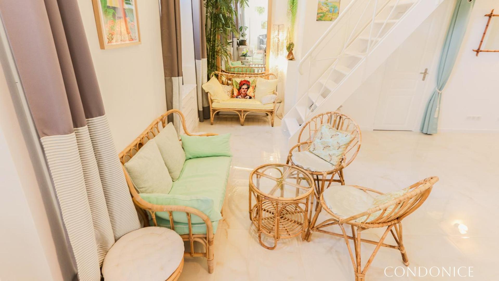 Condonice Apartment *