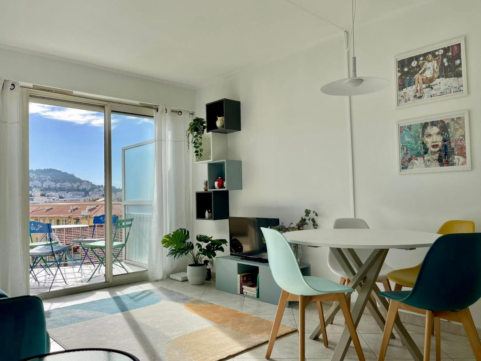 Apartment Risso - One Bedroom With Pool, Newly Renovated In Spring 2024 *