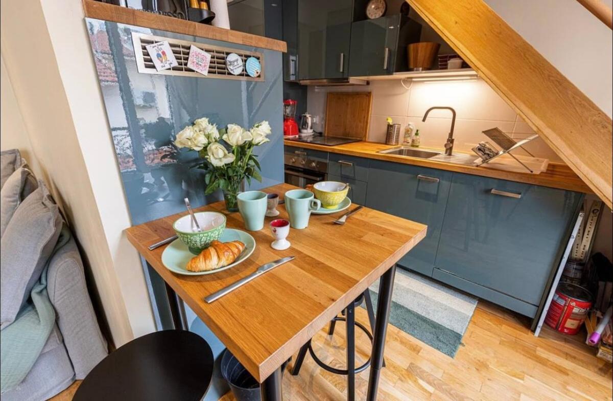 Duplex Center Of With Ac *