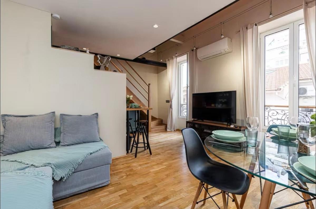 Apartment Duplex Center Of With Ac