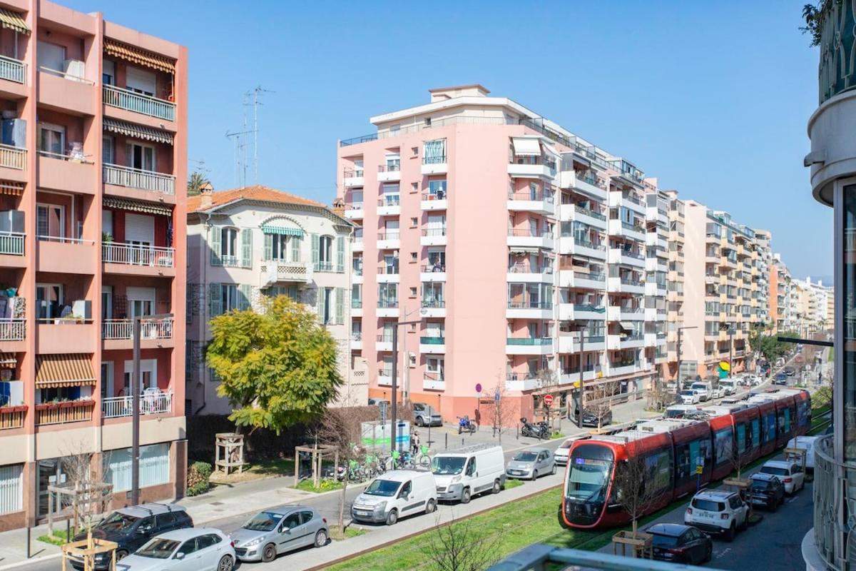 #37 1bdr Bagatelle, Promenade, Sea Front Balcony & Ac Apartment Nice