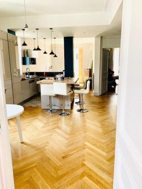 Apartment Spacious 5 Min To Sea