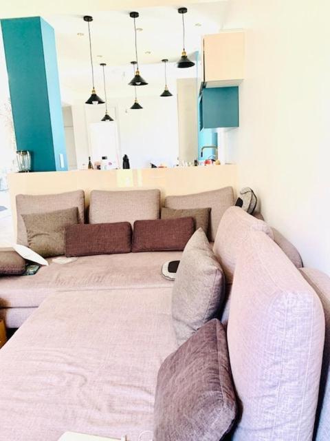 Spacious 5 Min To Sea *