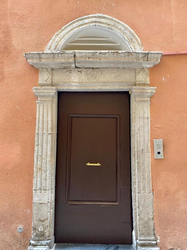 New- Cozy -4 Guests - Air Conditioning * Nice