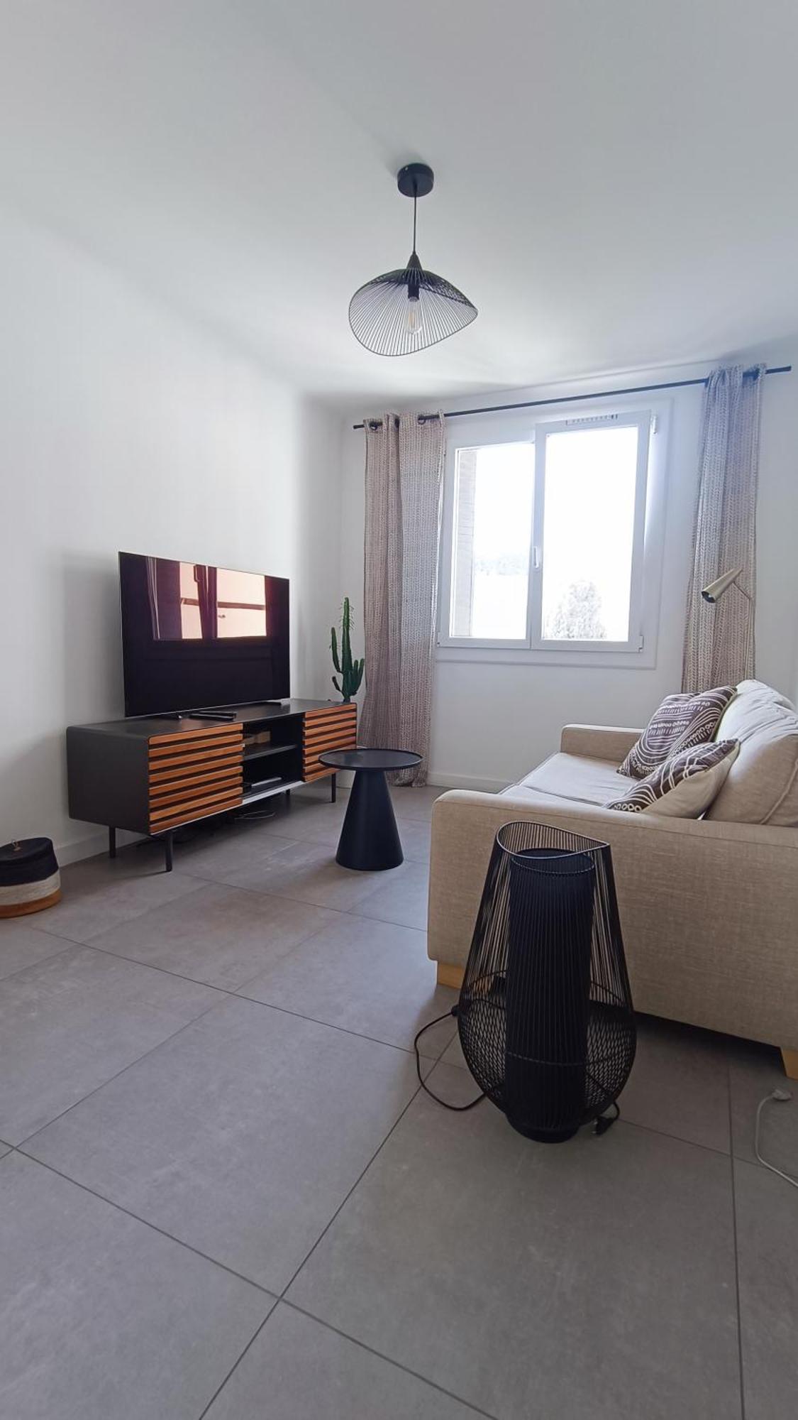 Appartement Moderne - Port De Nice
