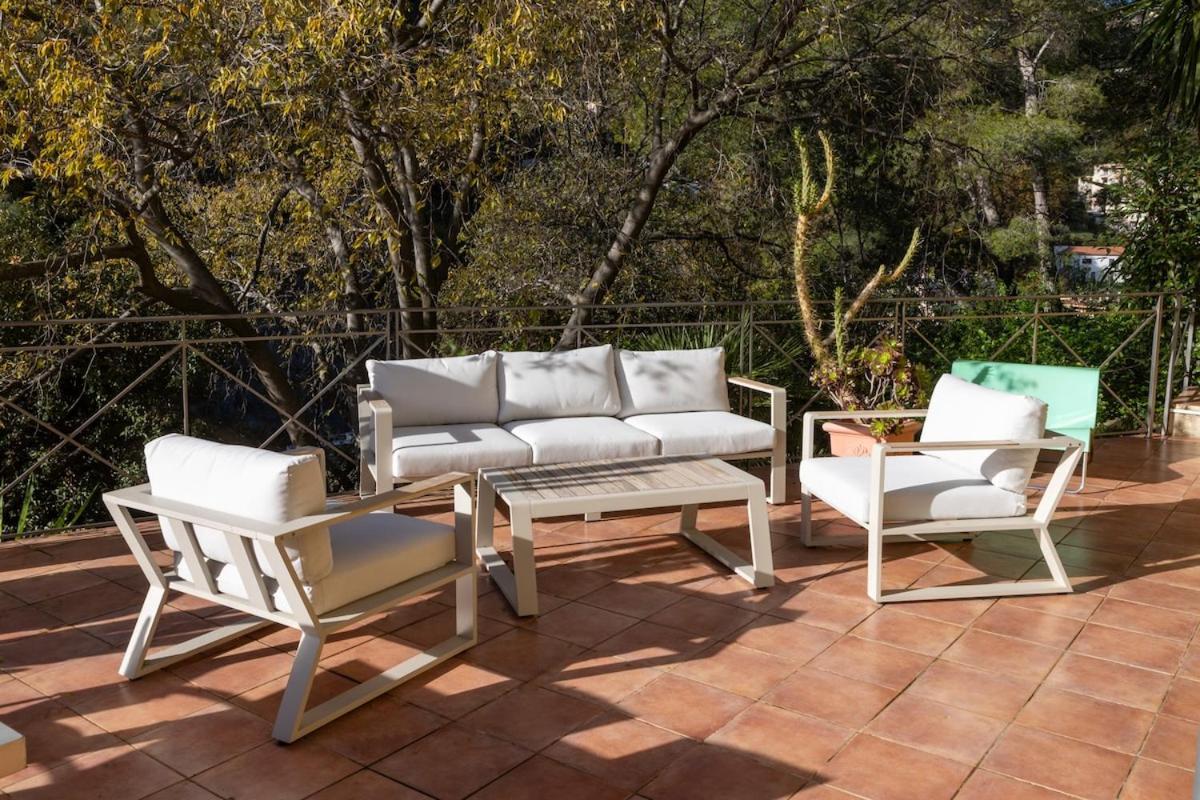 Maison Nicoise, Jardin, Piscine, Parking Double * Nice