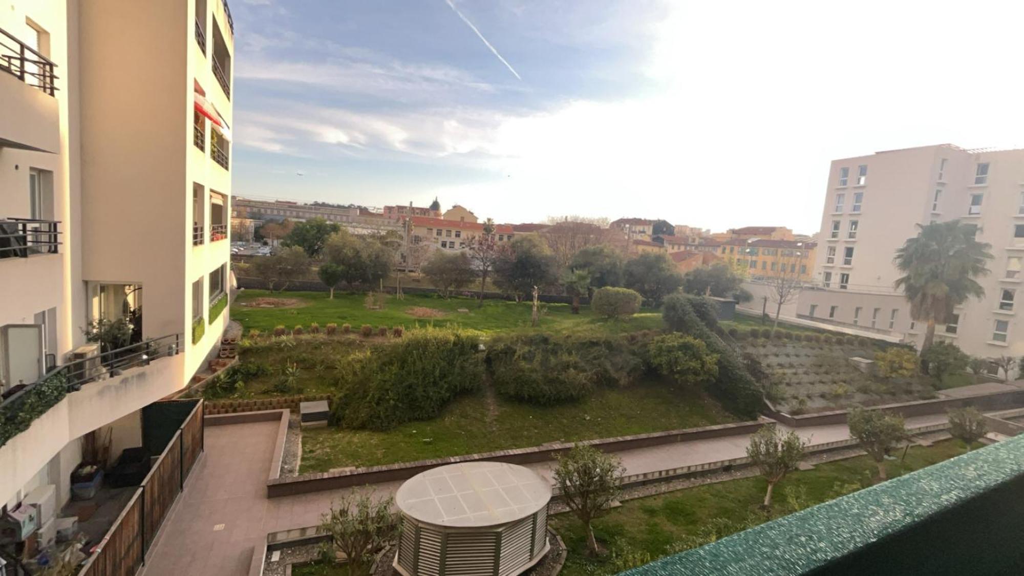 French Riviera, Parking Gratuit, Tram L1 Au Pied De L'immeuble Apartment