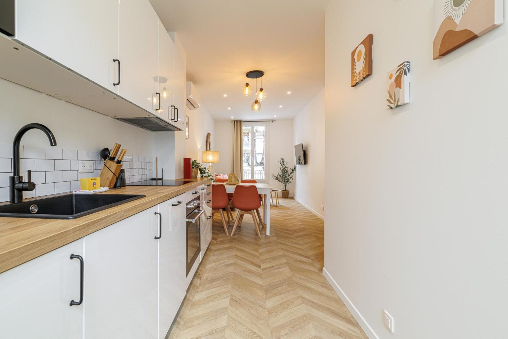 Large & Confort 2 Bdr Renovated