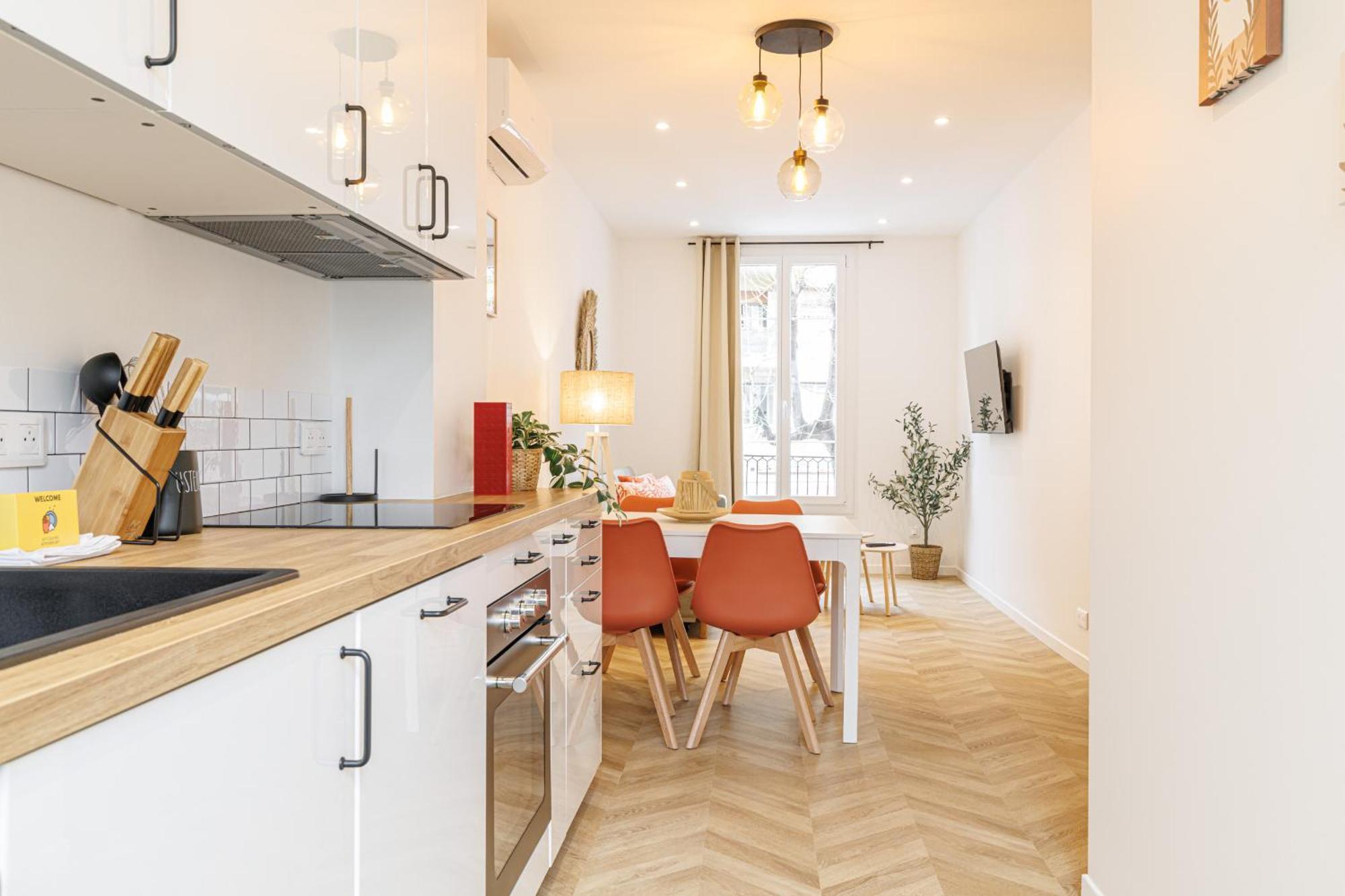 Apartment Large & Confort 2 Bdr Renovated *