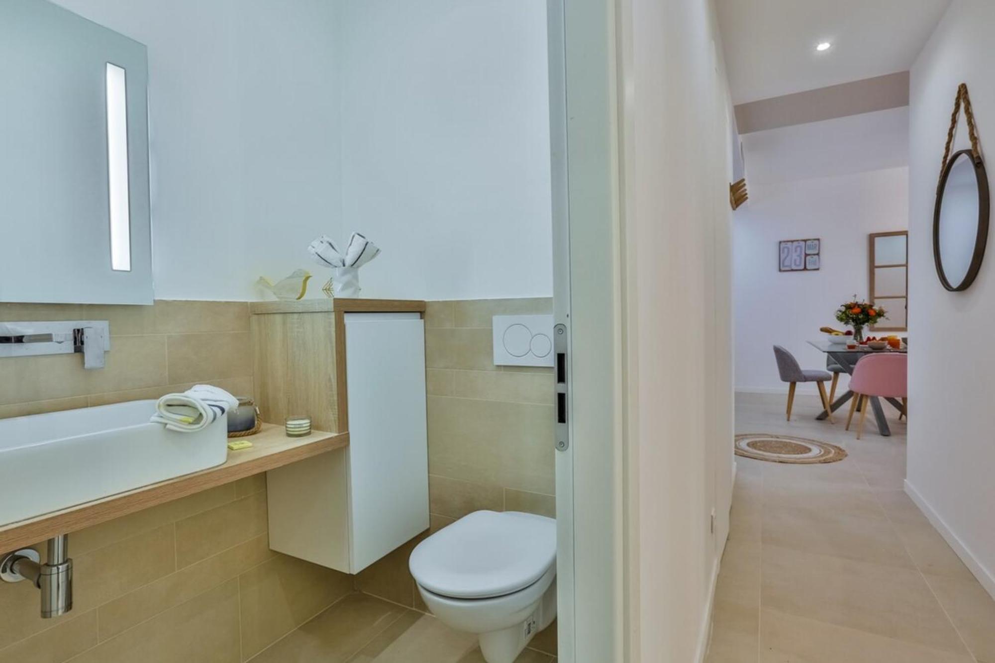 France 82 Tp -1 Min From The Sea - Terrace - Parking Apartment *