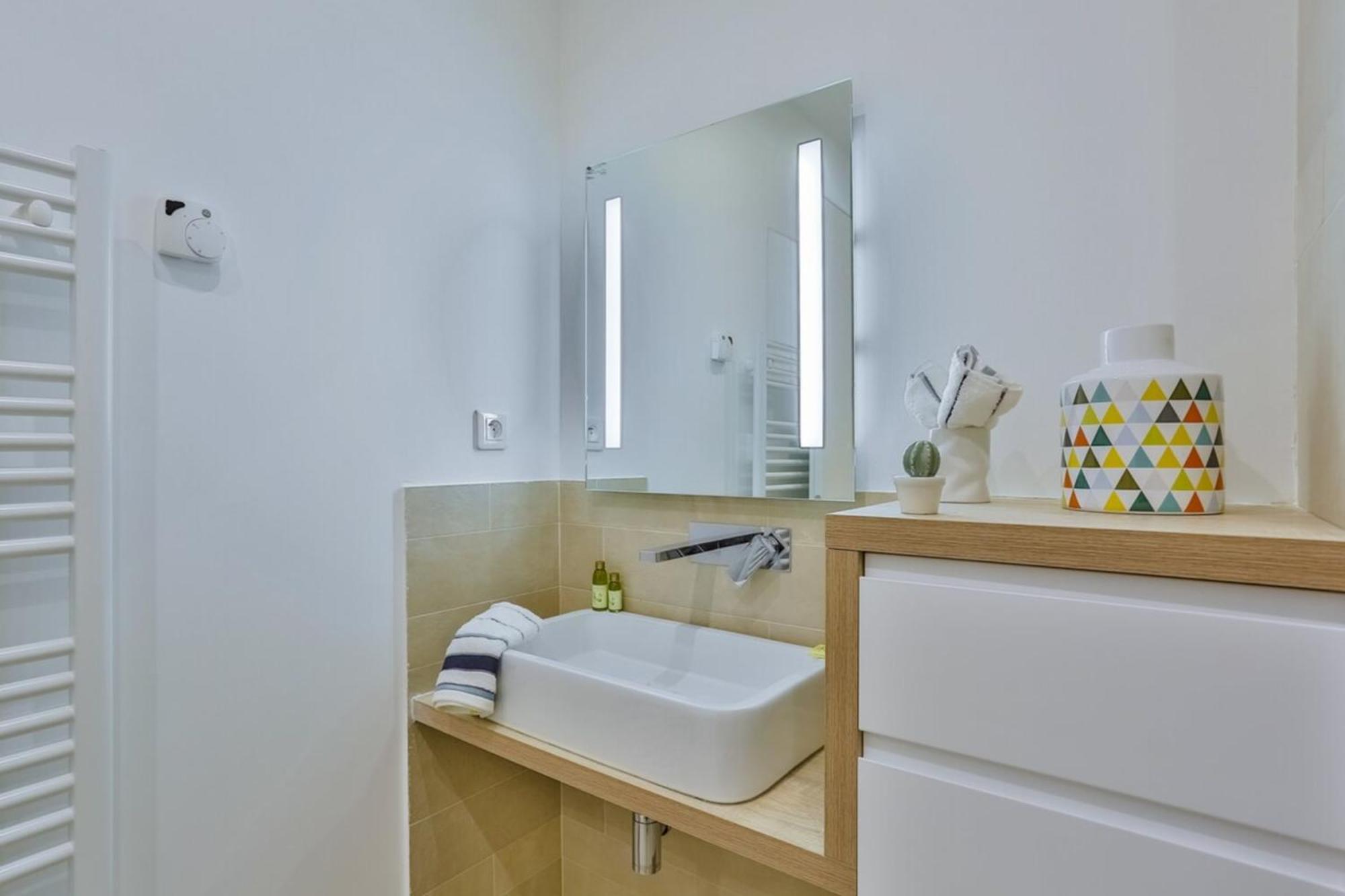 France 82 Tp -1 Min From The Sea - Terrace - Parking Apartment