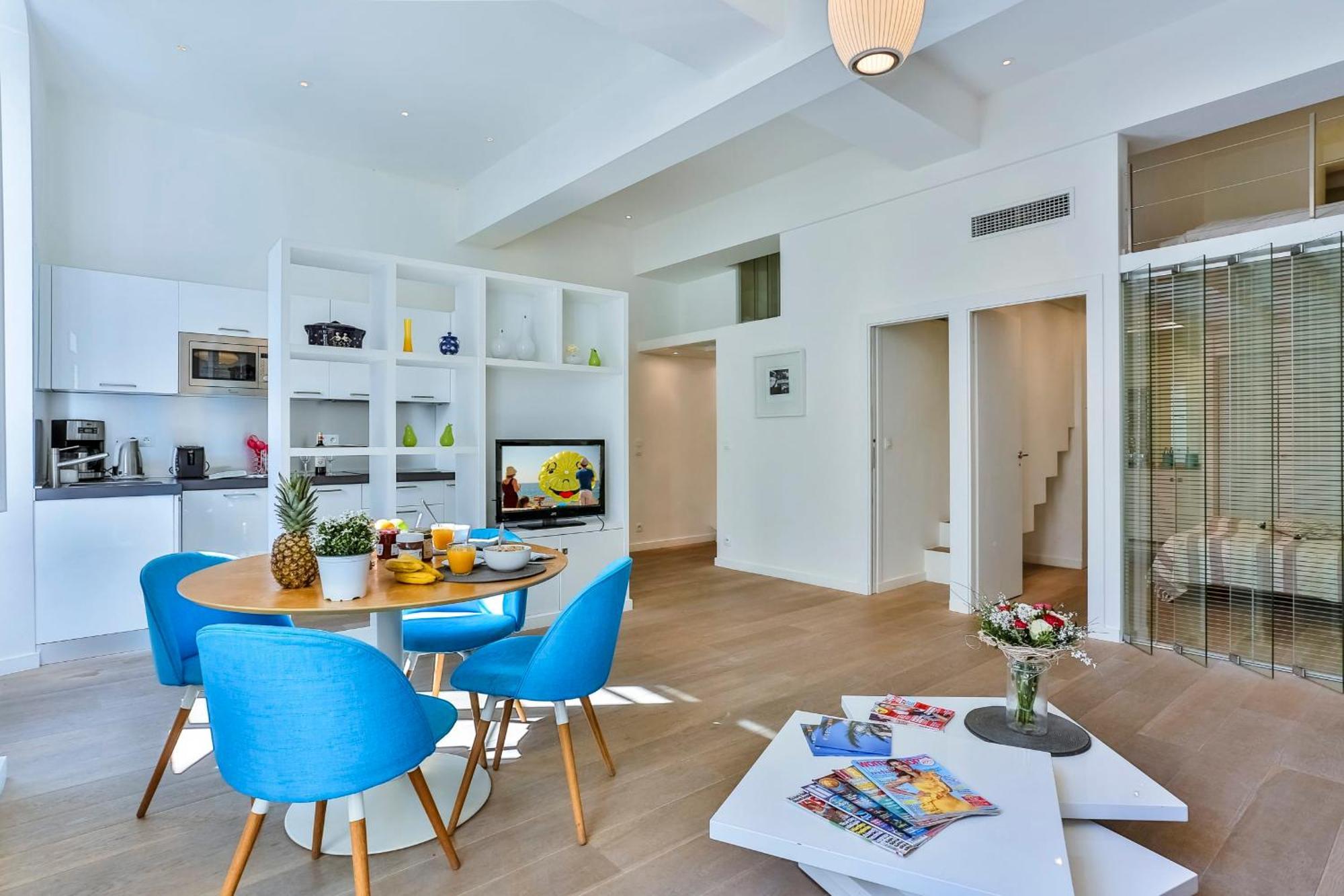 Liberte - Spacious Center W Ac Apartment *