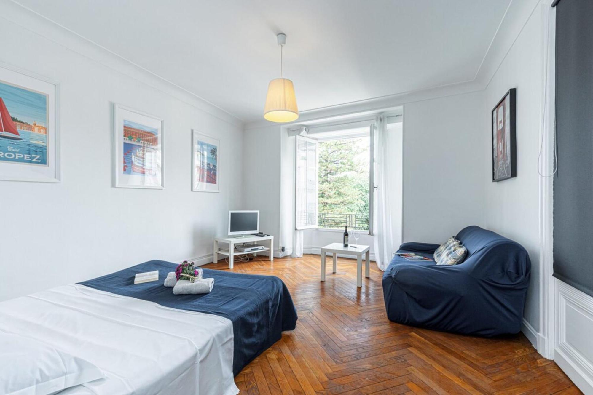 Apartment Joffre 38 - Spacious One Bedroom