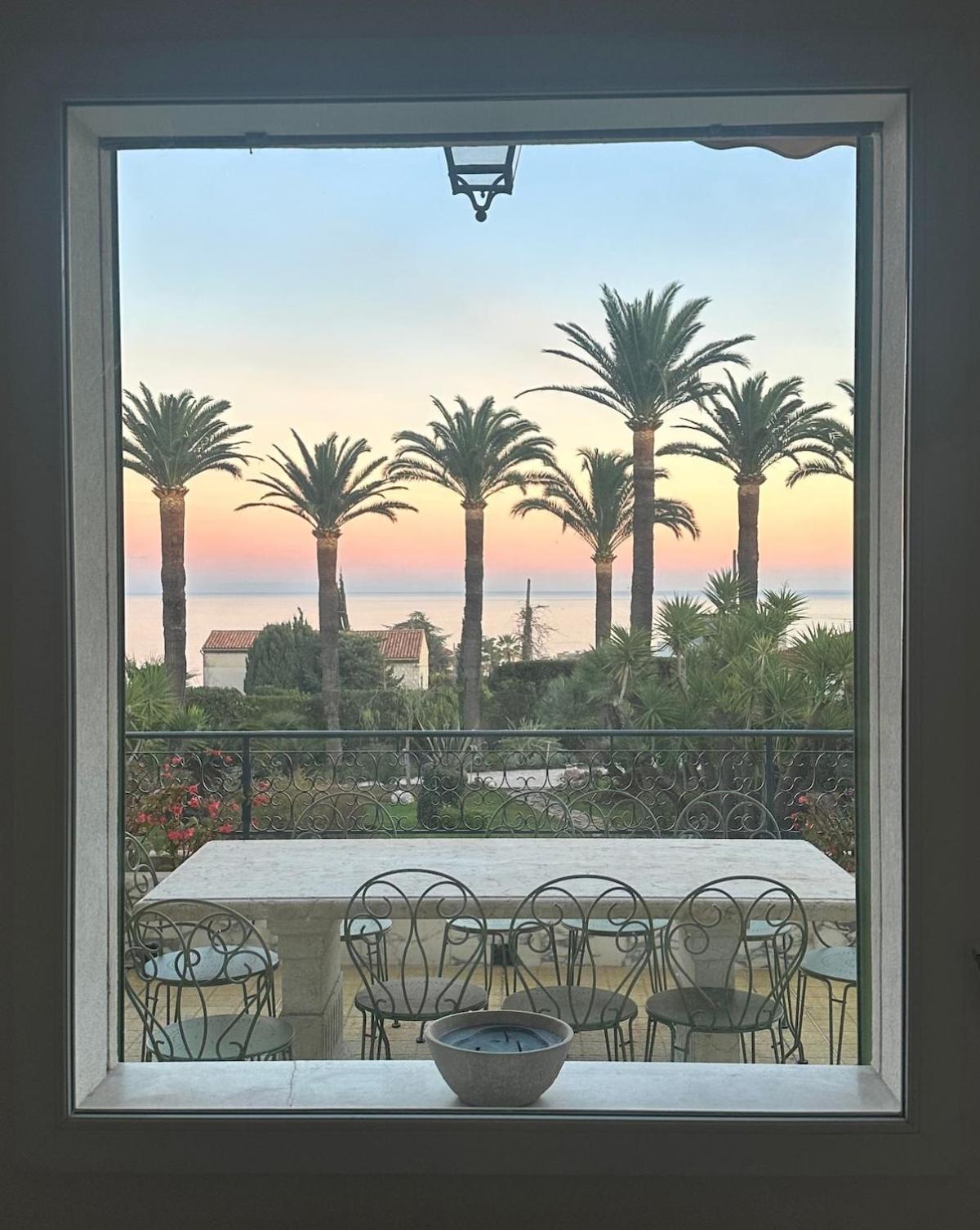 Luxury Pool & Sea View Villa Nice