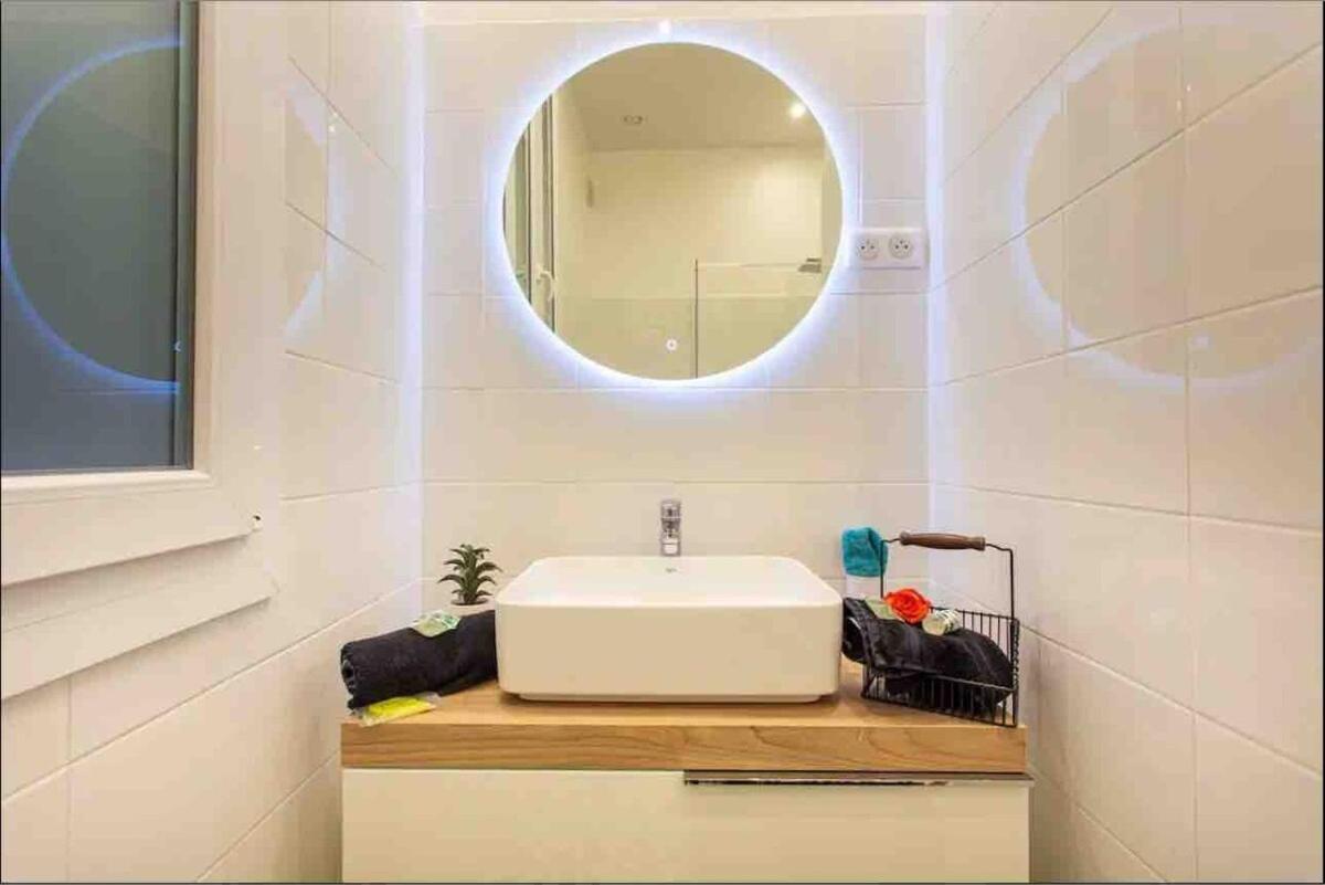 Nice-flat-nice Apartment