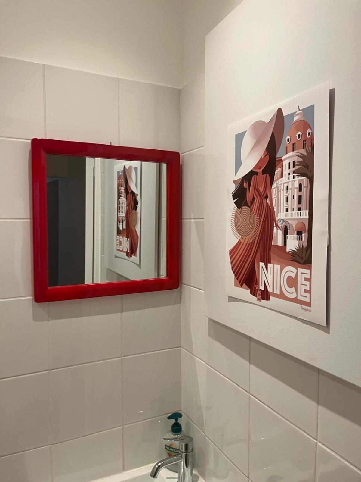 Nice-flat-nice Apartment