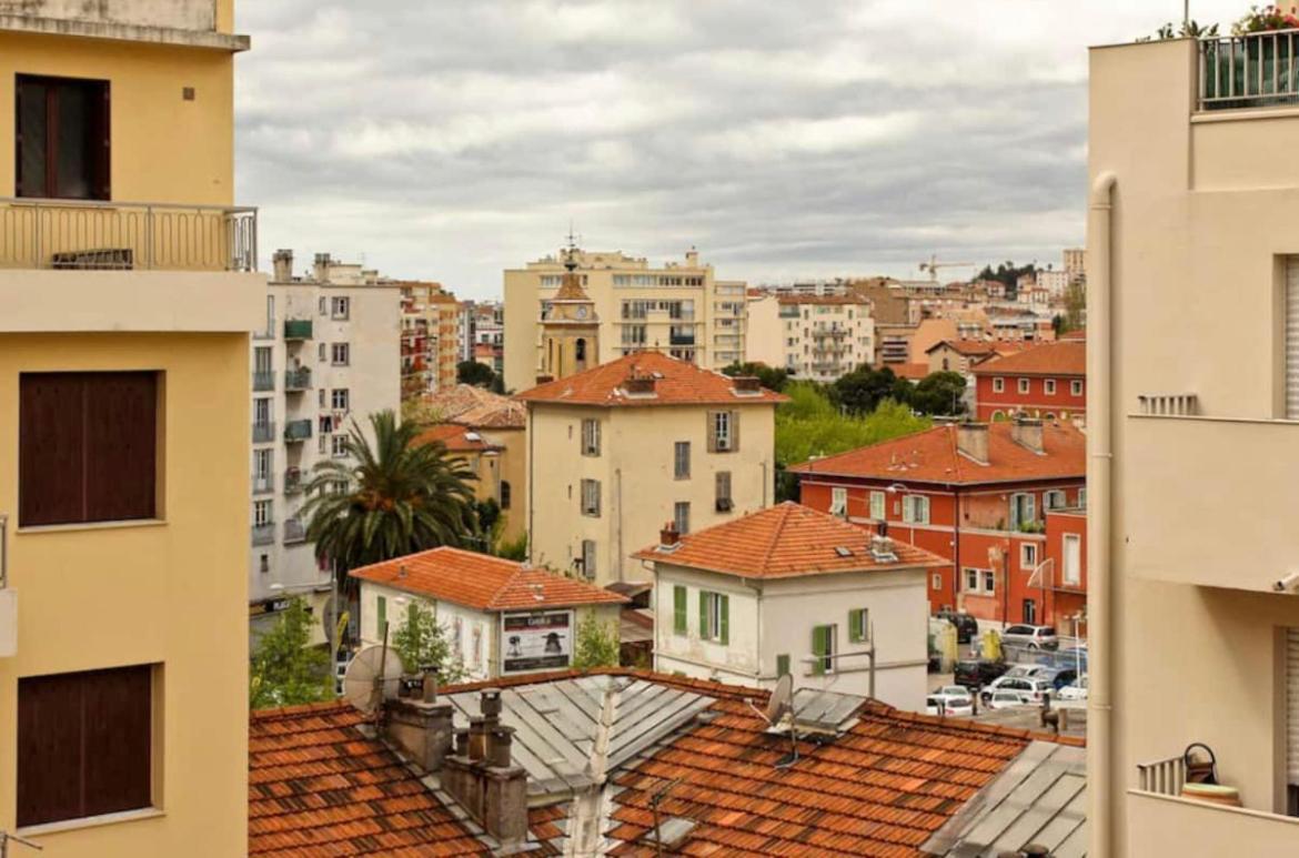 Climatisé Au Calme, Terrasse Vue Colline Appartement