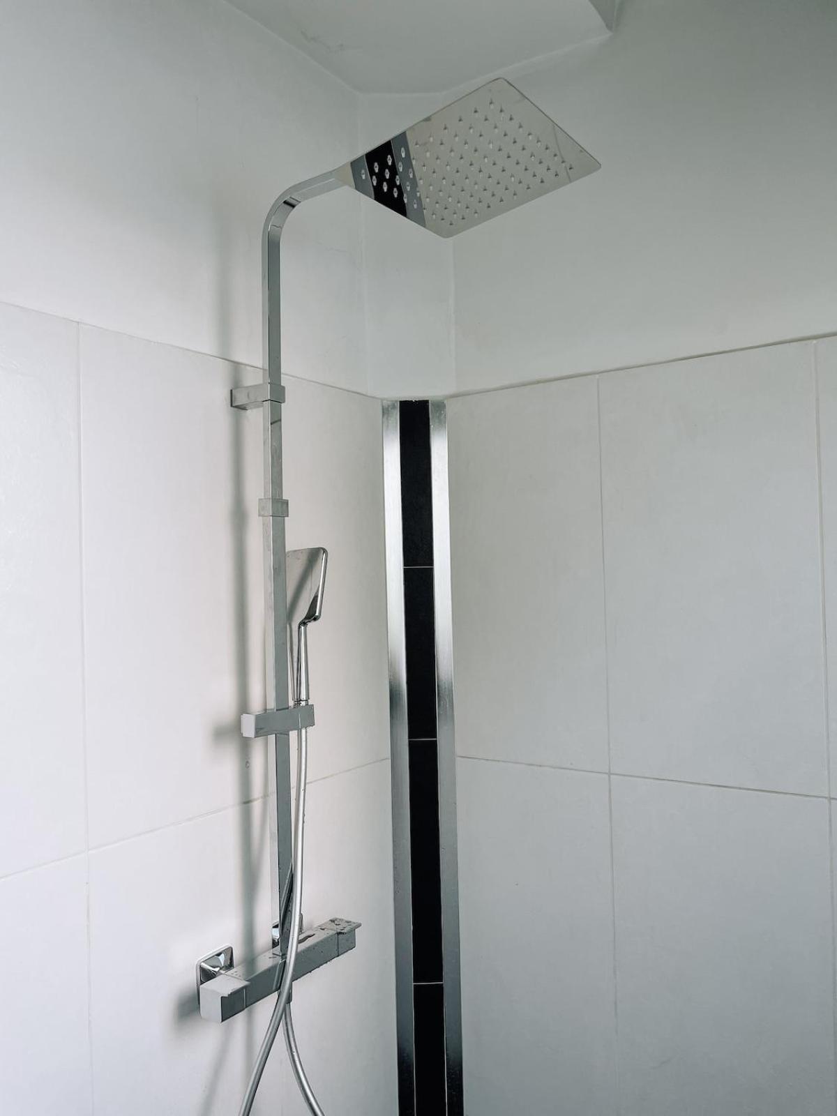 Pres De L'aeroport Apartment