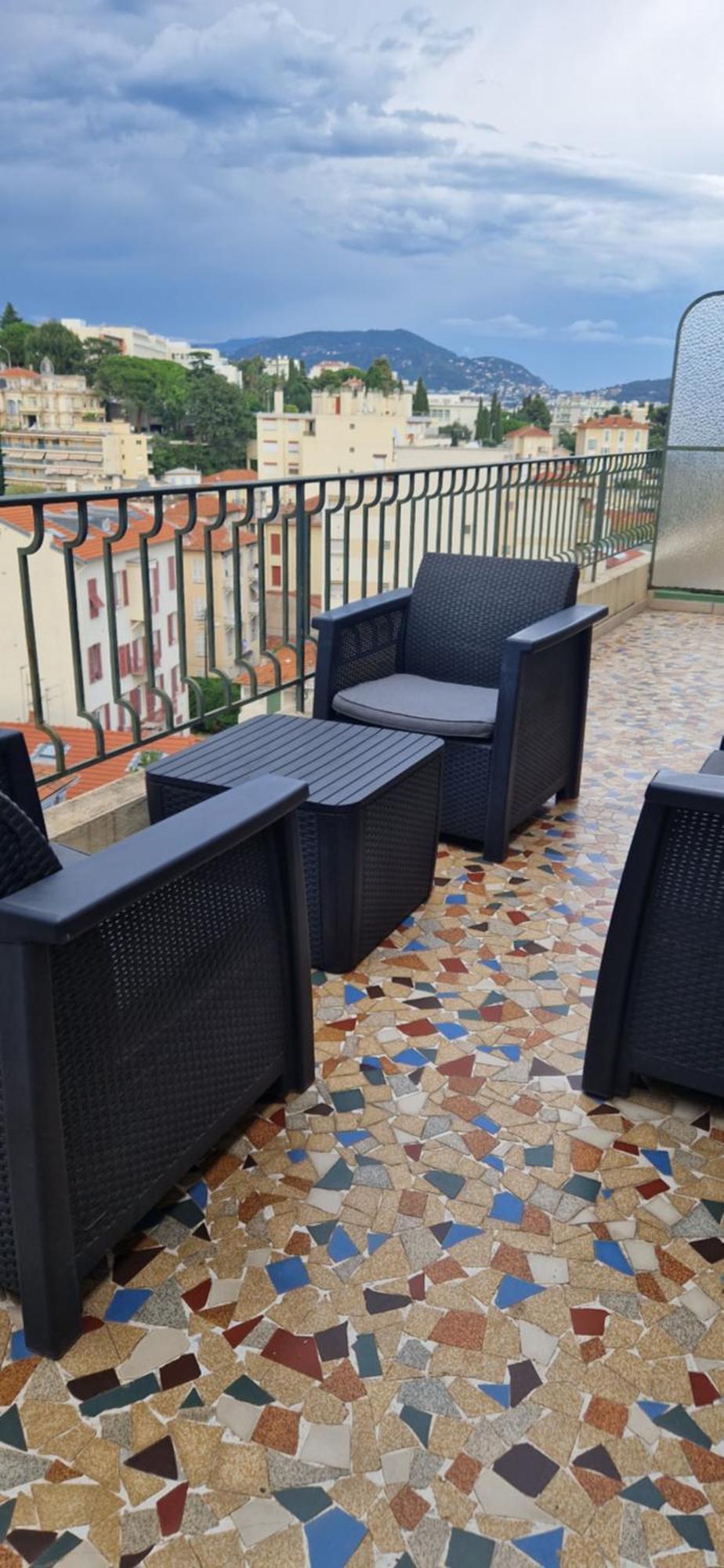 26m2 Avec Terrasse 16m2 Apartment