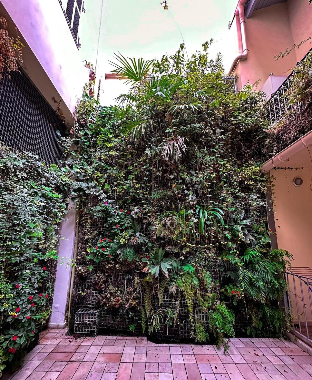 Angevert Holidayhouse * Nice