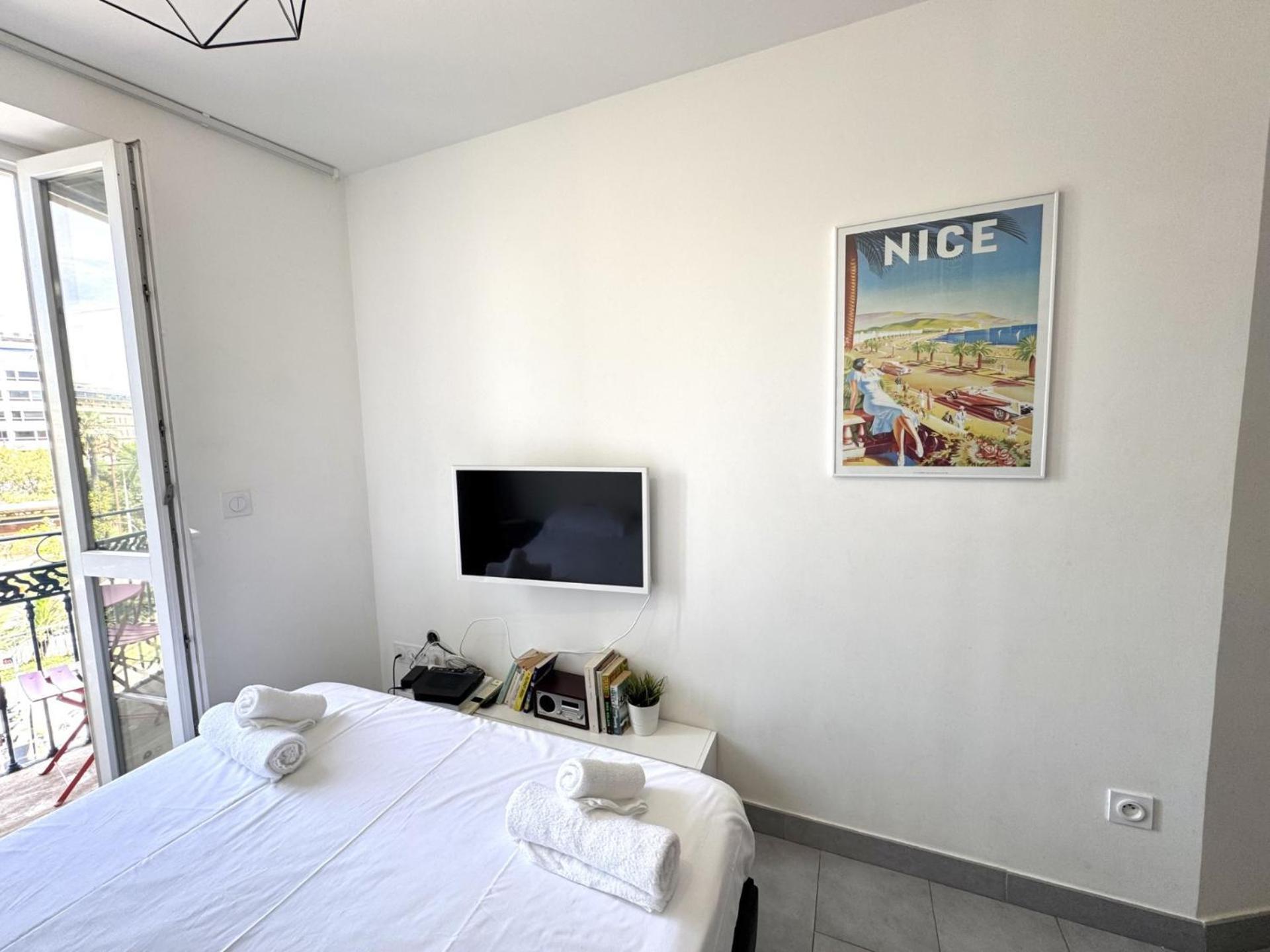 Riviera - Balcon Jean Jaures 2 - Place Massena - Old