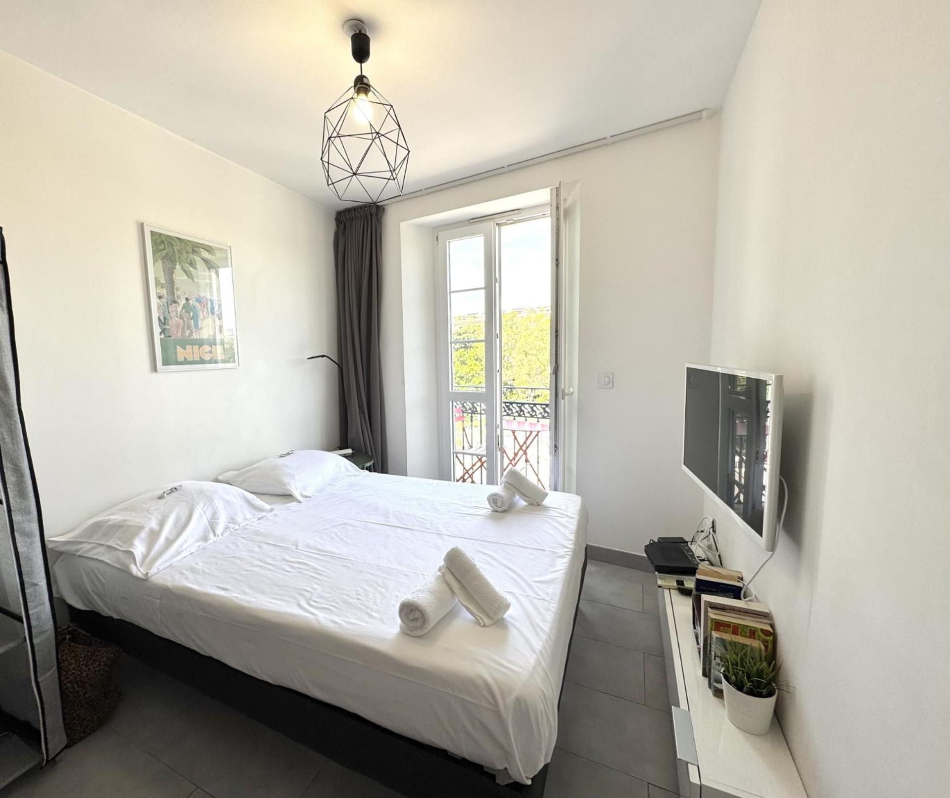 Riviera - Balcon Jean Jaures 2 - Place Massena - Old