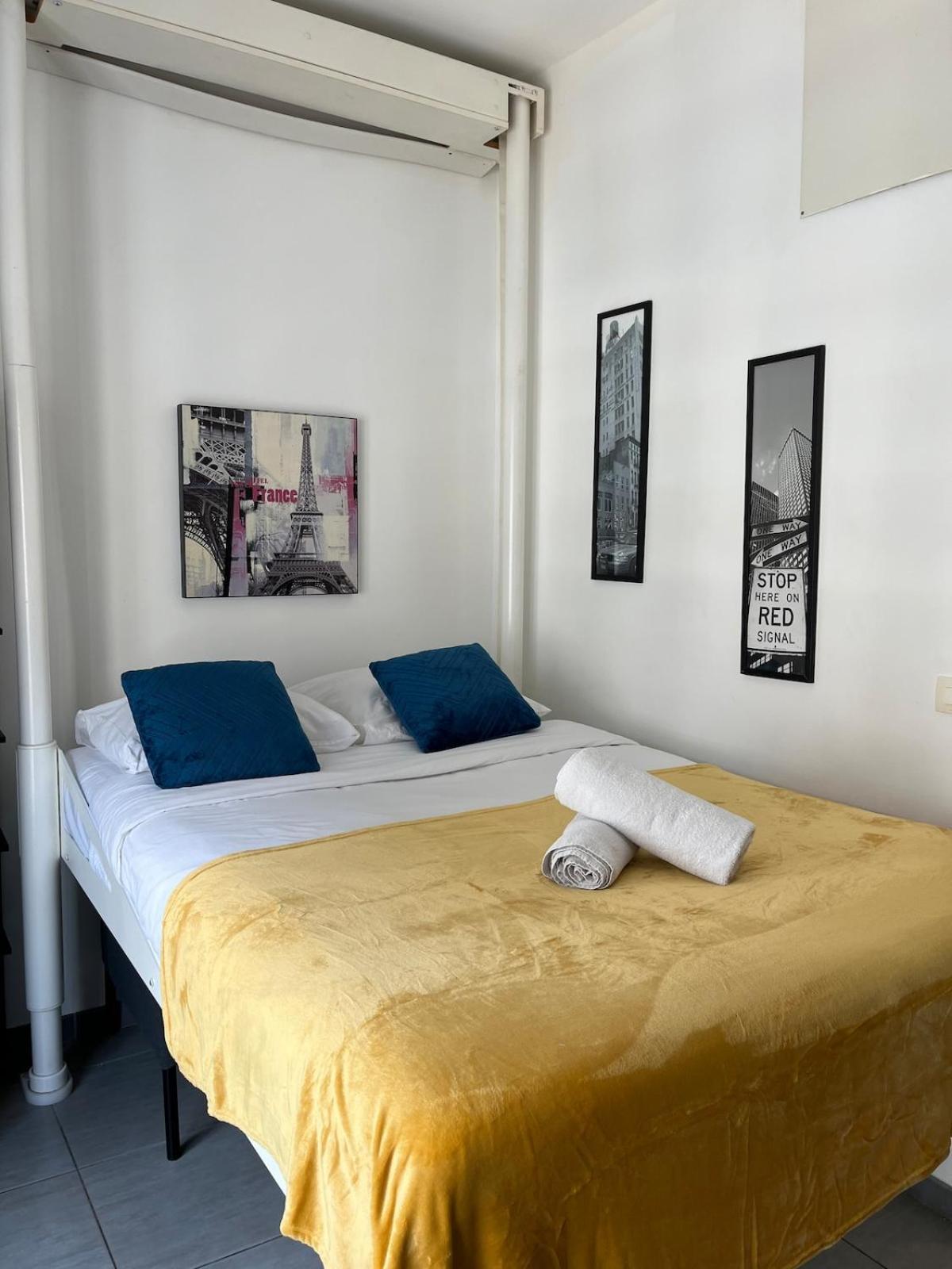 Hyper Center - Superb - Cozy - Wifi Apartment *