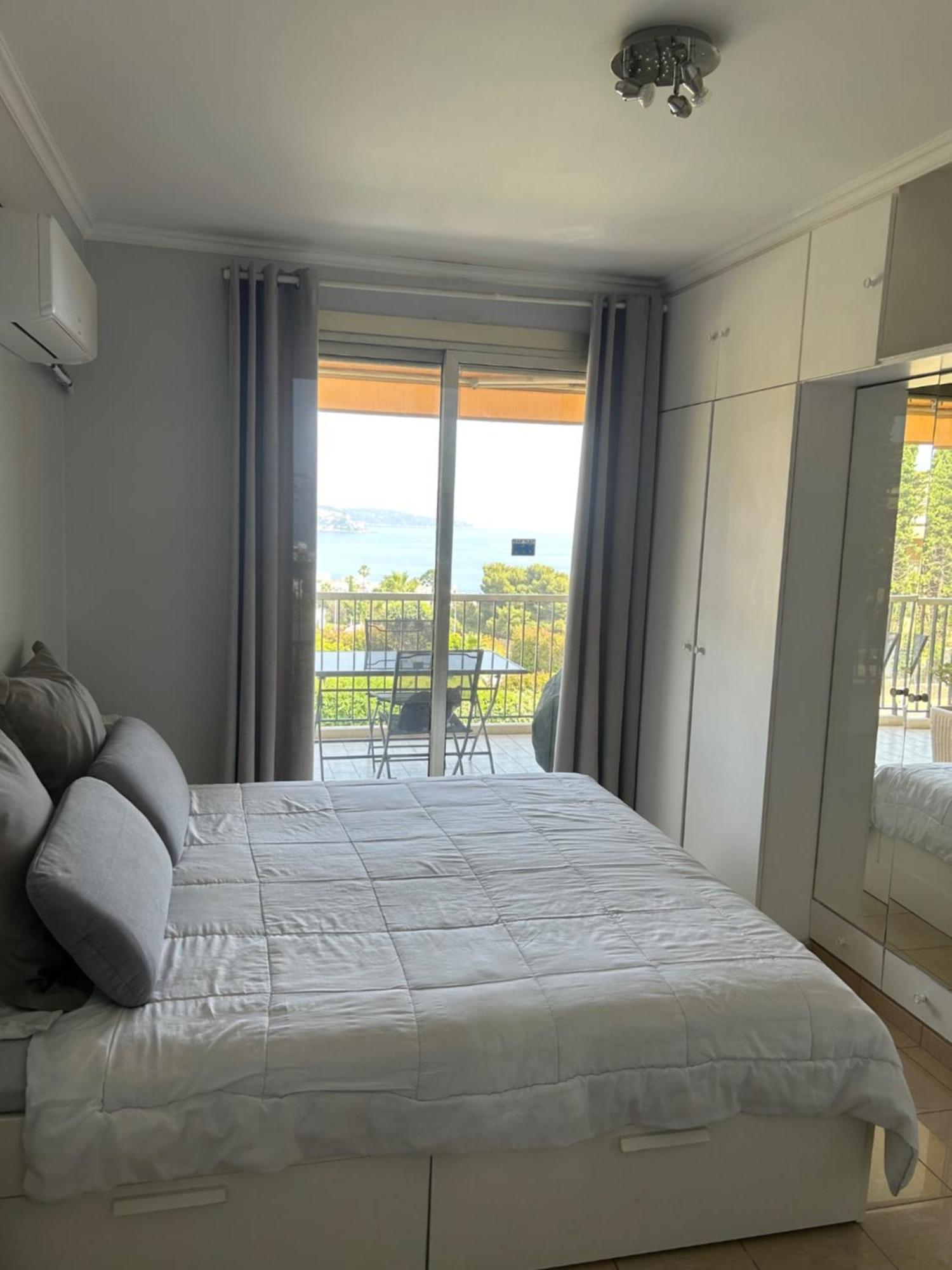 Elegant A Nice, Sea View Nice