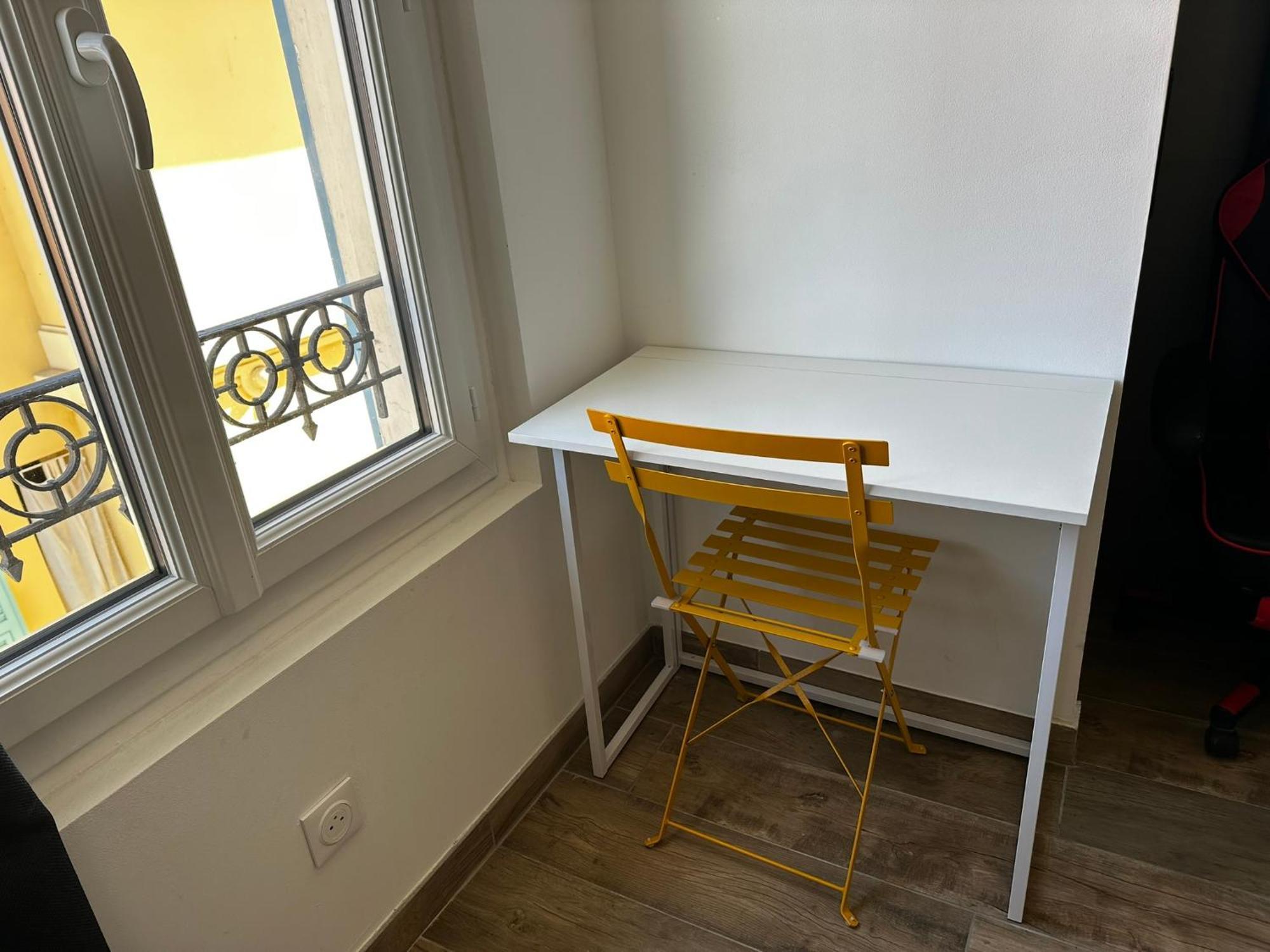 Chic Renovated - Liberation - Entire 2br 2ba Or Private With Private Bathrooms - Ac And Garage On Request *