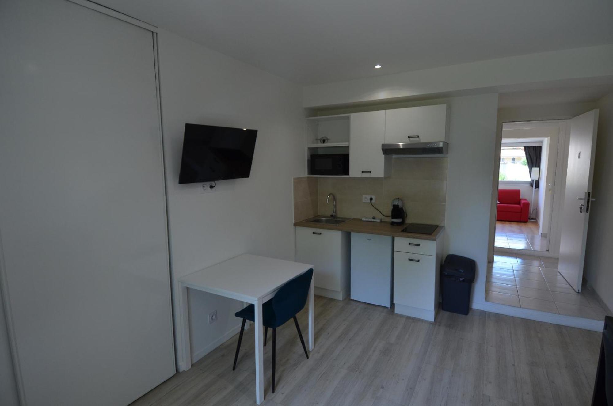 Apartamento Cassin - Next To Tramway Line 2 Near Airport