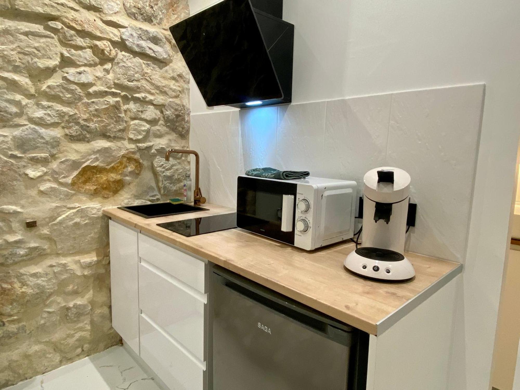 Appartement Centre - Climatisation - Calme - Cuisine - Wifi - Tramway