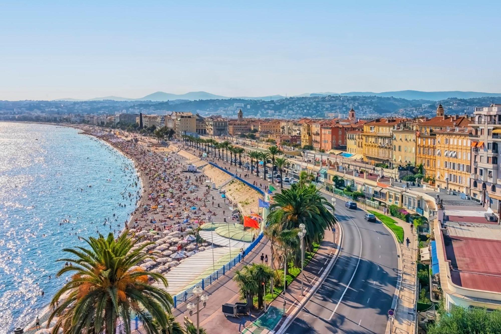 Apartment Lumineux Et Moderne A Nice, Bien Situe Nice
