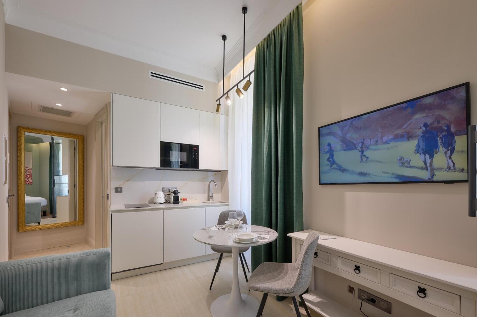 Aparthotel 9 Alberti Centre *